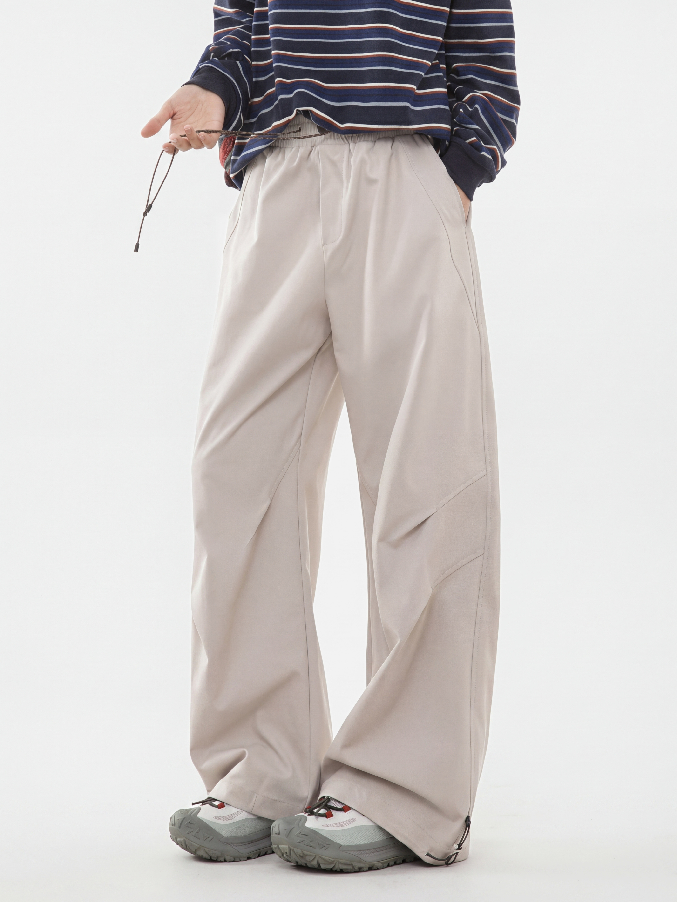 FlintPeak - Ruched Drawstring Utility Pants