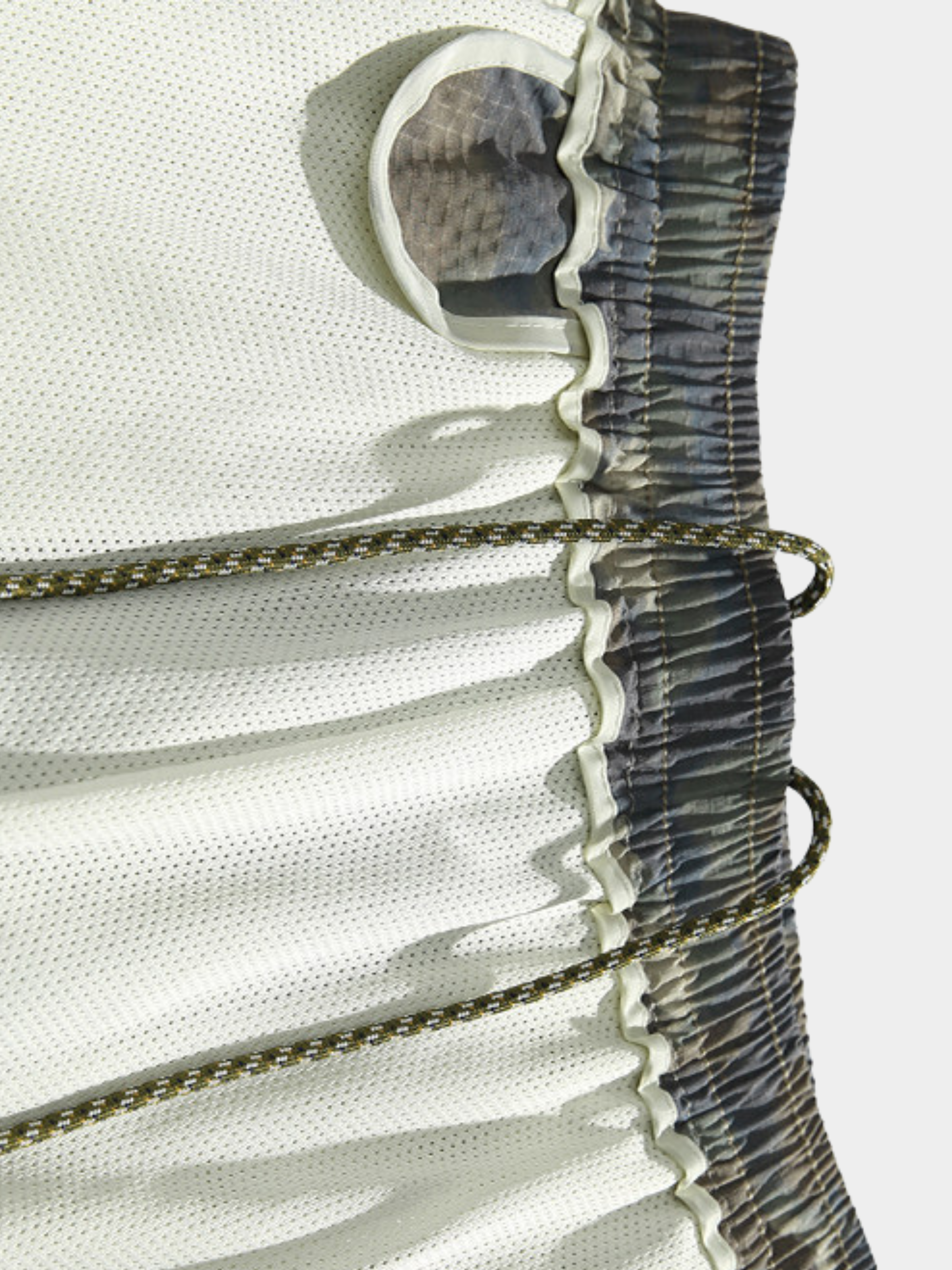 OwlCliff - Triple-Protection Water-Repellent Camo Cargo Pants