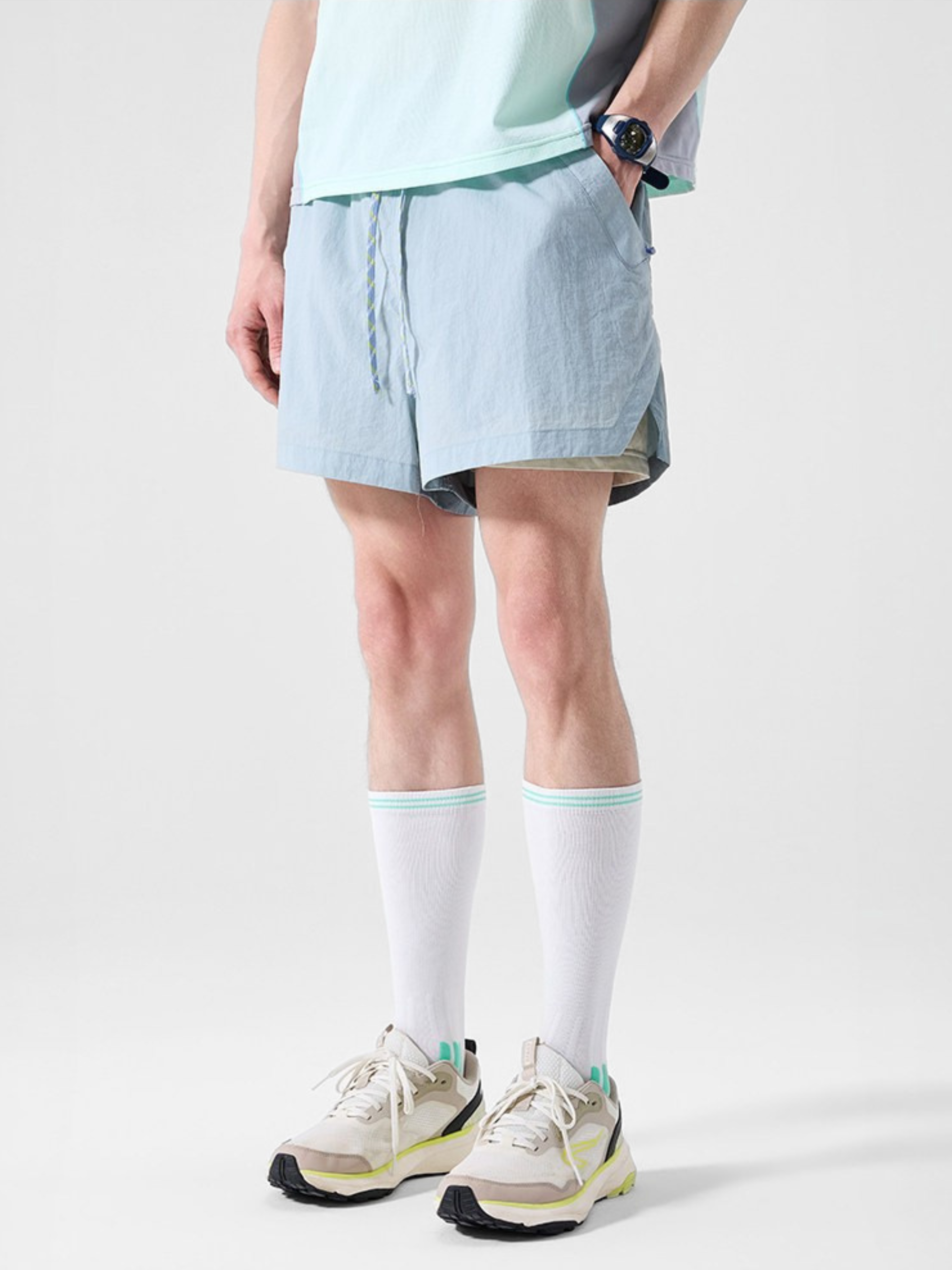 Kestrel - Unisex Water-Repellent Lightweight Anti-Static Sports Shorts