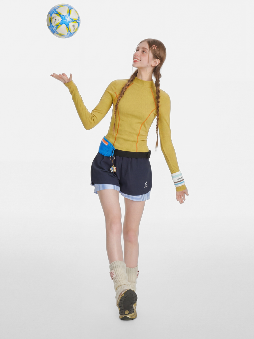 Darkrun - Women's Slim Fit Cropped Long Sleeve T-Shirt