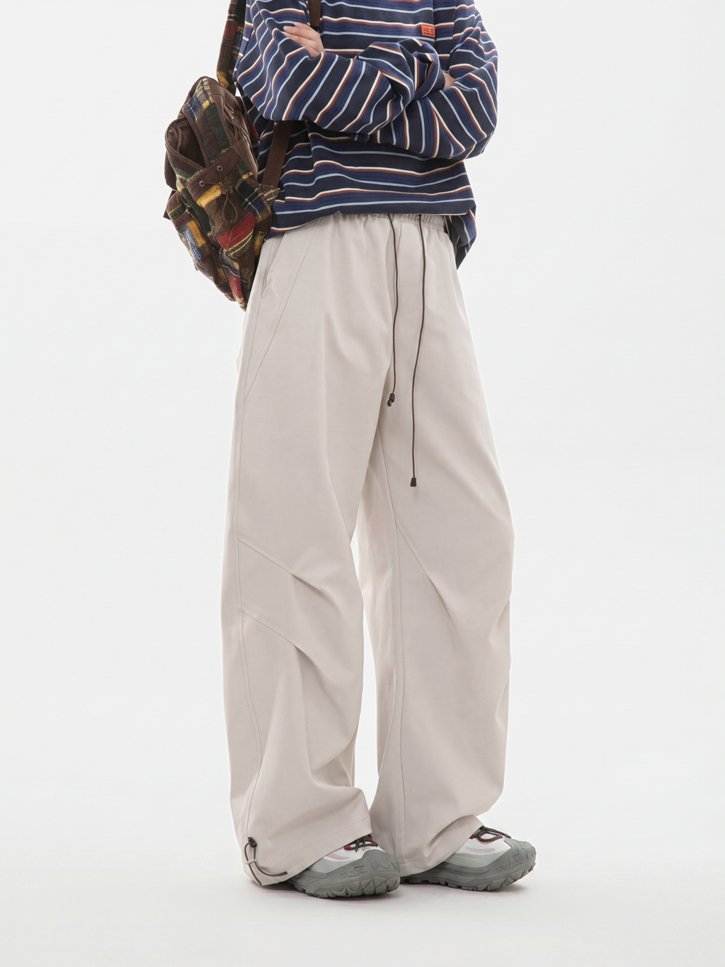 FlintPeak - Ruched Drawstring Utility Pants