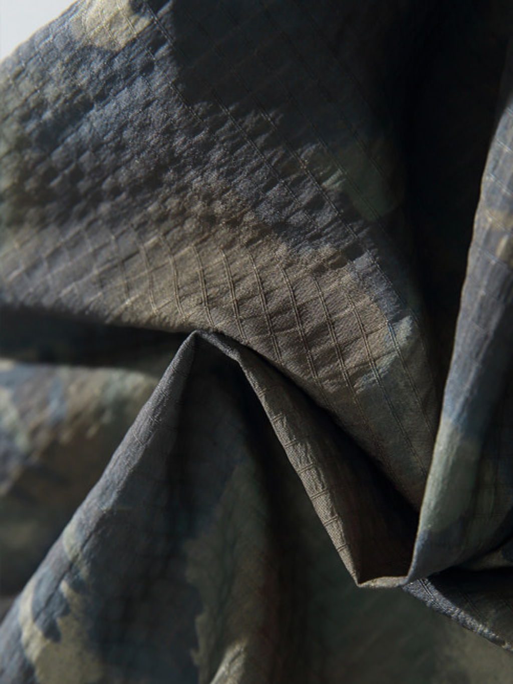 OwlCliff - Unisex Triple-Protection Water-Repellent Camo Cargo Pants