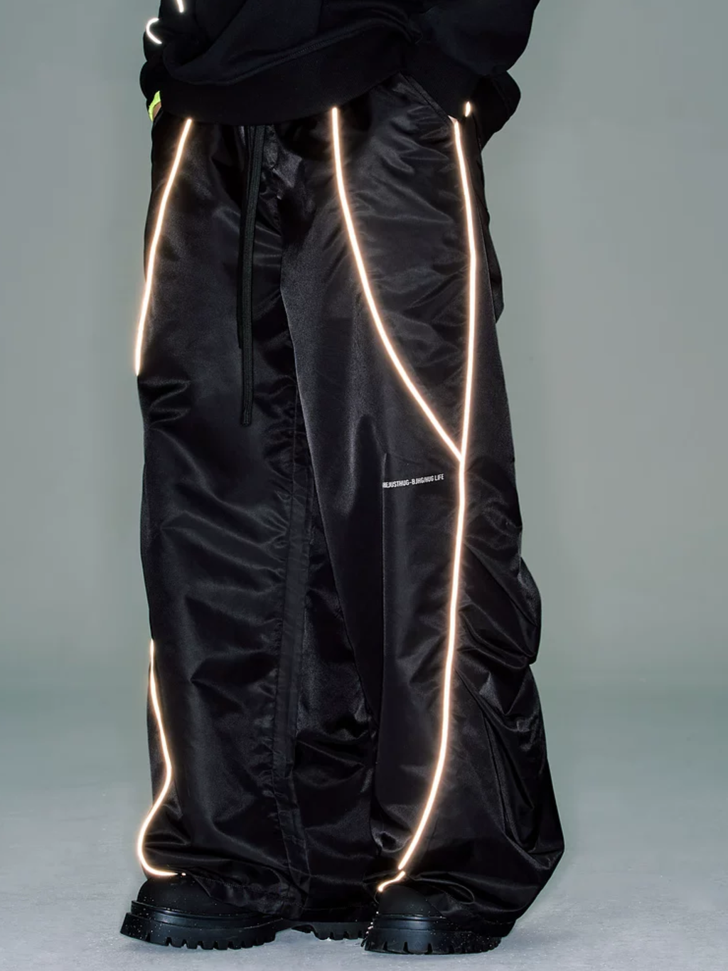 MesaFlow - Unisex Water-Repellent Lightweight Reflective Stripe Pants