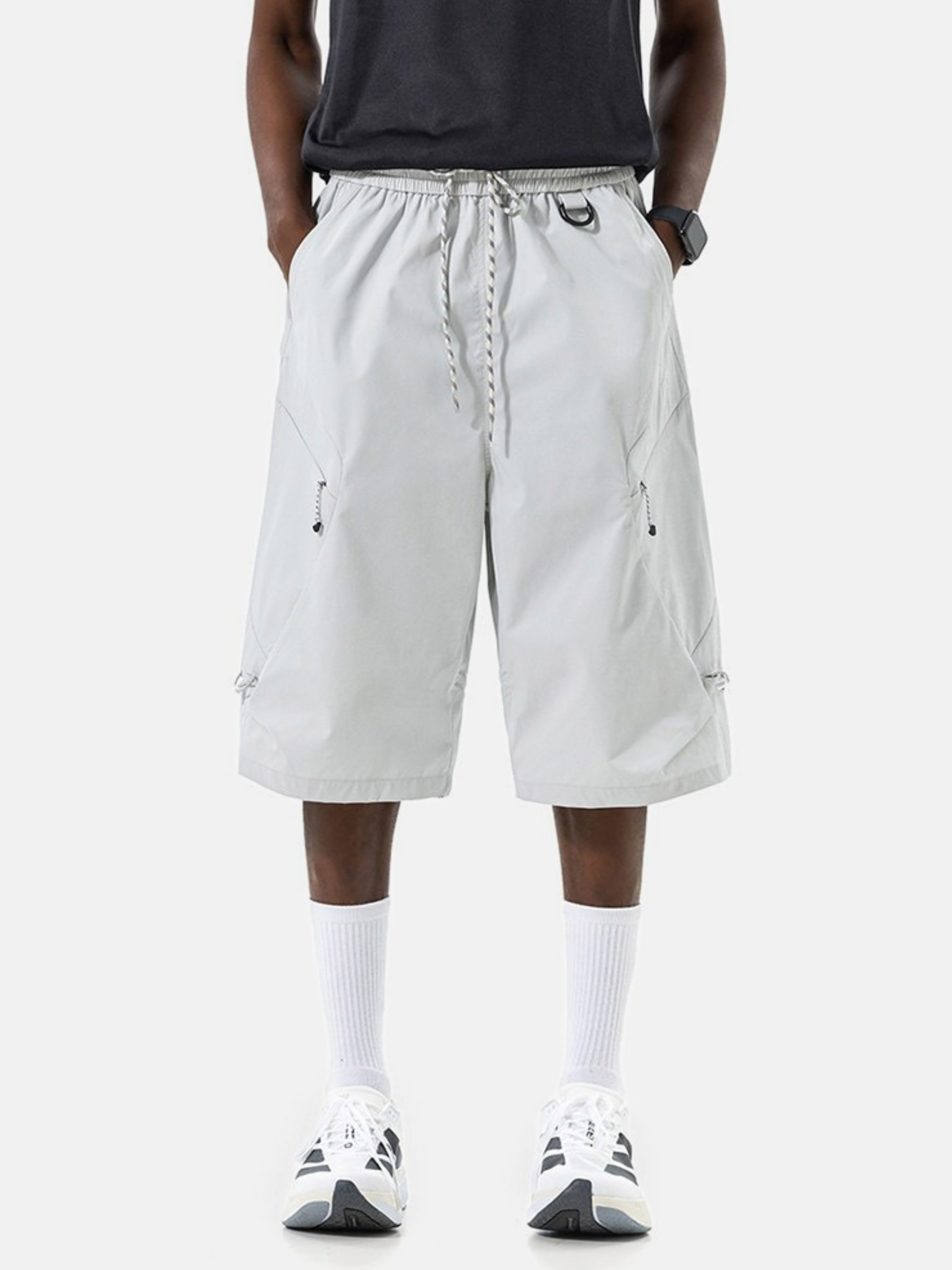 ChillGlove - Lightweight Breathable Water-Repellent Cropped Shorts