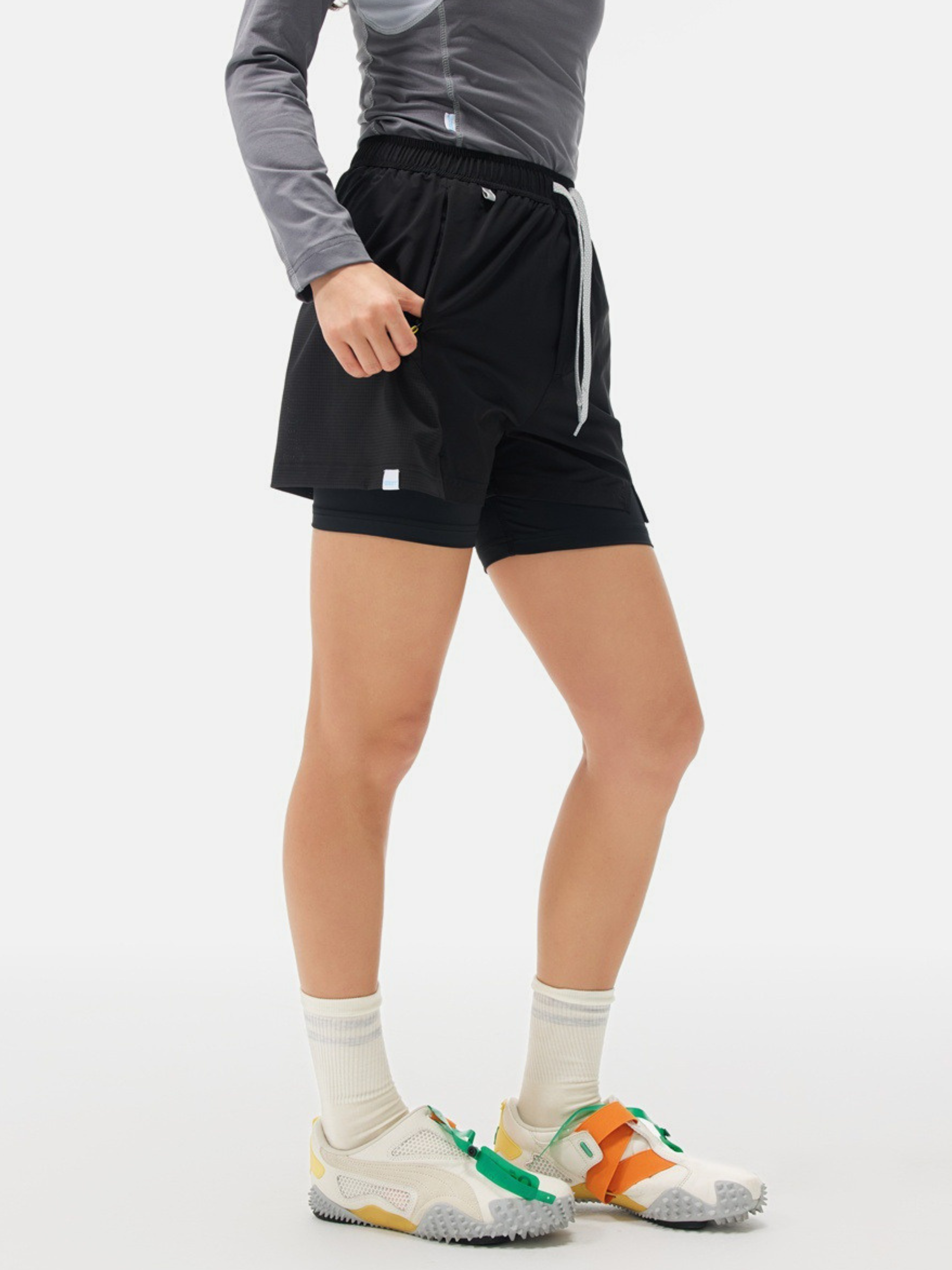 AlpGear - Quick-Dry 2-in-1 Anti-Exposure Athletic Shorts
