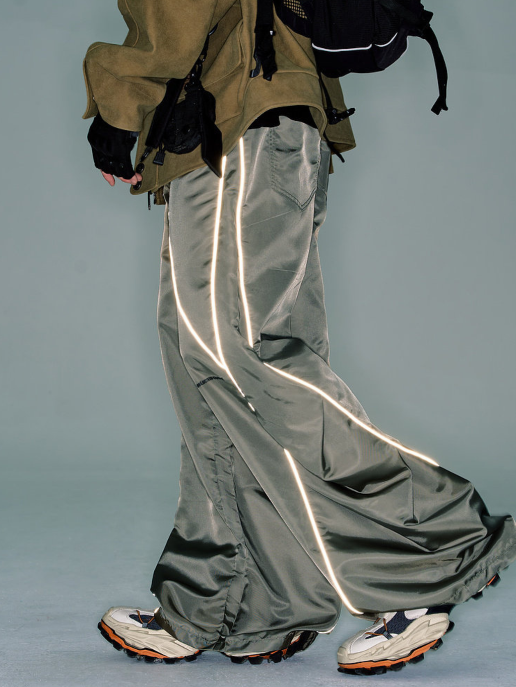 MesaFlow - Unisex Water-Repellent Lightweight Reflective Stripe Pants