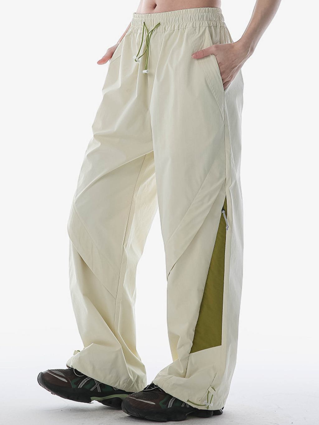 Stormspire - Water-Repellent Relaxed Fit Paratrooper Pants