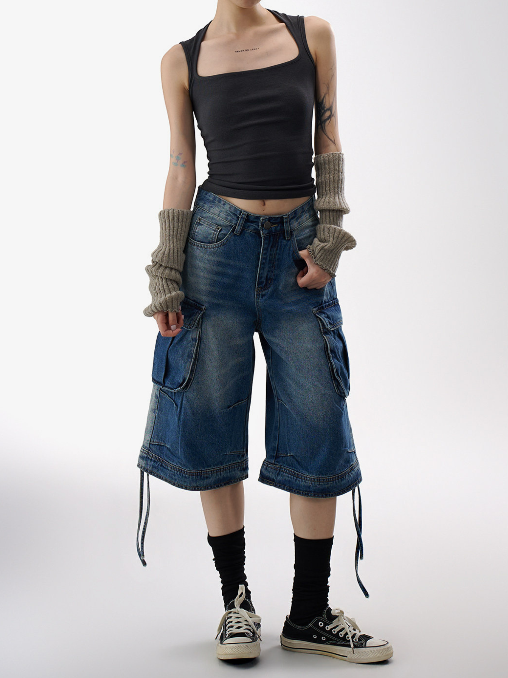 BasicLine - Women's Multi-Pocket Denim Cargo Cropped Pants