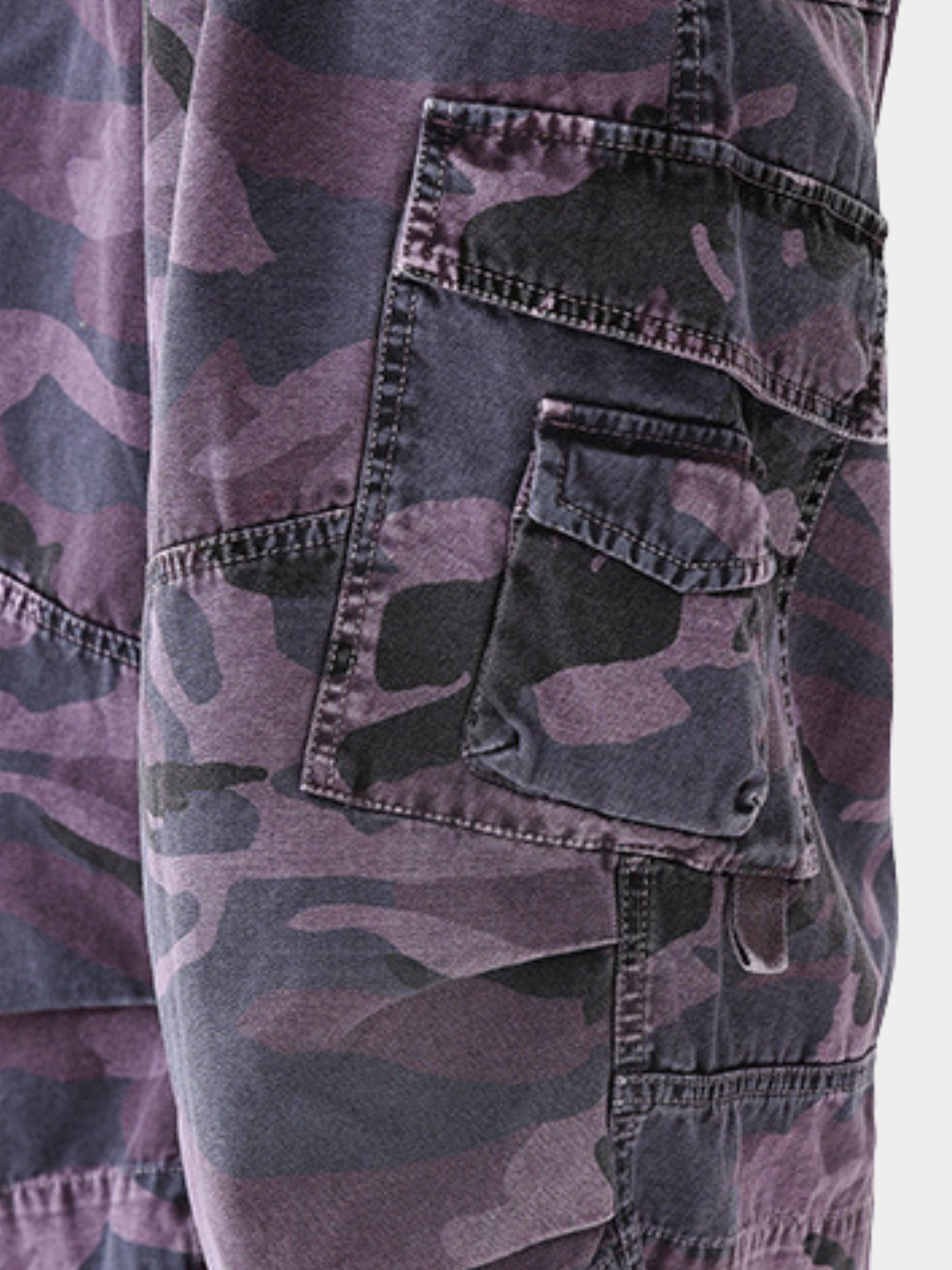 CampShell - Unisex Multi-Pocket Camouflage Relaxed Shorts