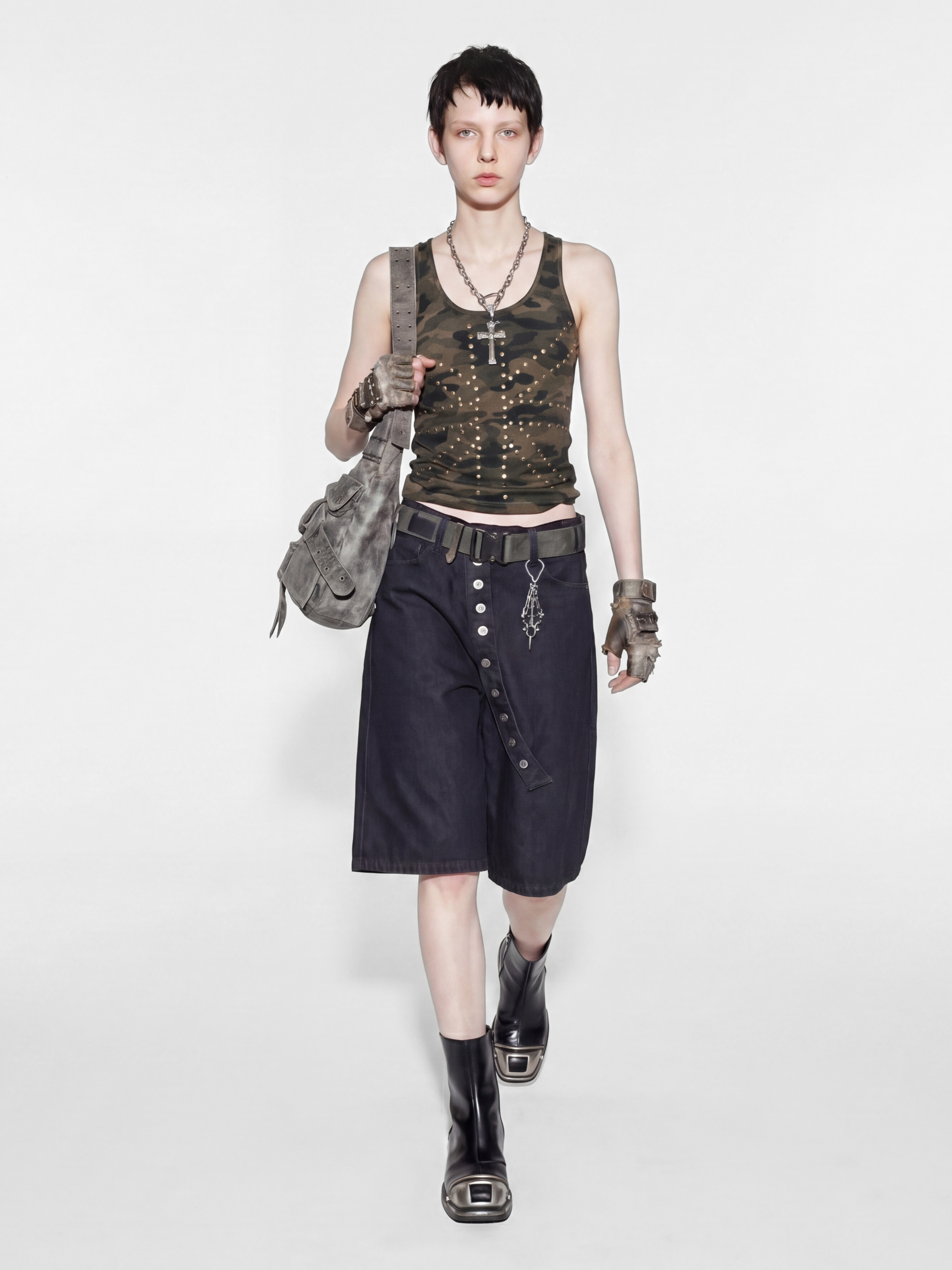FoxTank - Women's Studded Camo Tank Top